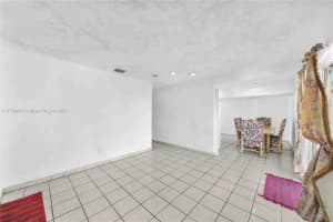 5440 SW 99th Ave, Miami, FL 33165, Sold 04/10/25