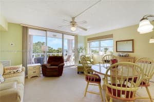 15 S Golfview Rd, Lake Worth Beach, FL 33460, Sold 04/02/25