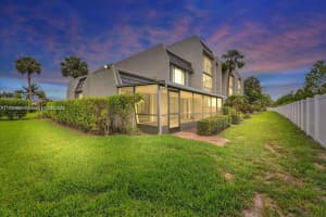 4072 Tivoli Ct, Greenacres, FL 33467, Sold 04/04/25