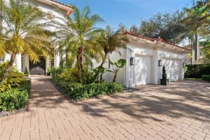 3350 W Stonebrook Cir, Davie, FL 33330, Sold 05/07/25