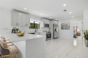 6740 SW 12th St, Pembroke Pines, FL 33023, Sold 03/28/25