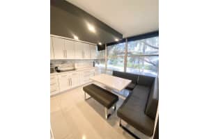 200 172nd St, Miami, FL 33162, Sold 03/21/25