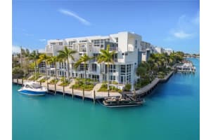 29 Shore Dr W, Miami, FL 33133, Sold 04/29/25