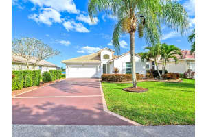 3724 Coco Lake Dr, Coconut Creek, FL 33073, Sold 04/11/25