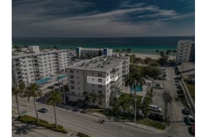 1901 S Ocean Dr, Hollywood, FL 33019, Sold 04/17/25
