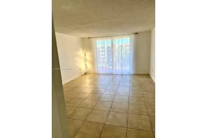 6980 Nw 186th St 3-416, Hialeah