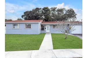 8250 NW 182nd St, Hialeah, FL 33015, Sold 04/11/25