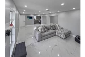 8250 NW 182nd St, Hialeah, FL 33015, Sold 04/11/25