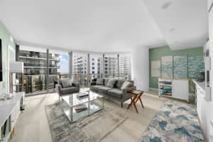 45 Sw 9th St 2608, Miami