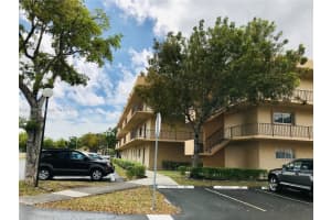 8401 SW 107th Ave, Miami, FL 33173, Sold 03/28/25