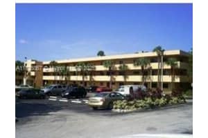 8401 SW 107th Ave, Miami, FL 33173, Sold 03/28/25
