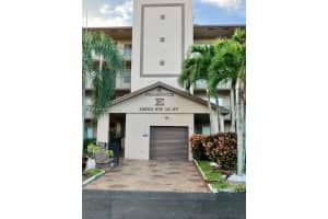 12550 SW 15th St, Pembroke Pines, FL 33027, Sold 03/19/25