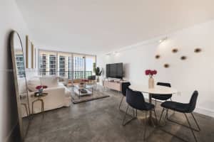 555 NE 15th St, Miami, FL 33132, Sold 05/28/25