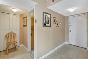 505 S Pine Island Rd APT 306B, Plantation, FL 33324, Sold 04/30/25