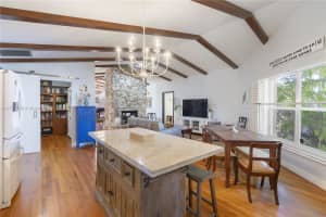 8201 SW 92nd St, Miami, FL 33156, Sold 04/25/25