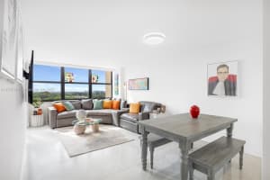 2555 Collins Ave 1106, Miami Beach