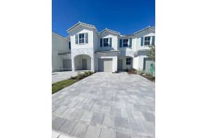2669 SE 10th St, Homestead, FL 33035, Sold 07/29/25