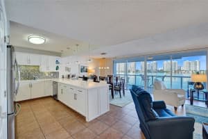 17700 N Bay Rd APT 608, Sunny Isles Beach, FL 33160, - MLS#A11737251