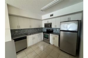 3630 N 56th Ave APT 304, Hollywood, FL 33021, Sold 05/01/25