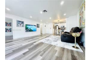 13499 Biscayne Blvd Ph1705, North Miami