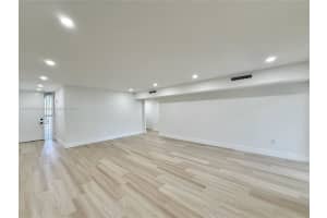 16011 Kingsmoor Way, Hialeah, FL 33014, Sold 03/11/25