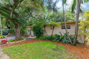 6303 SW 69th St, South Miami, FL 33143, Sold 07/11/25