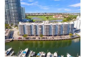200 Diplomat Pkwy 229, Hallandale Beach