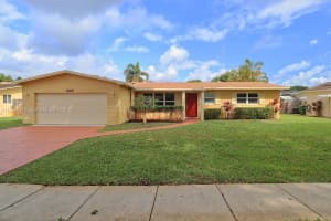 10931 NW 18th St, Pembroke Pines, FL 33026, Sold 03/31/25
