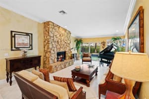510 NE 195th St, Miami, FL 33179, Sold 03/19/25