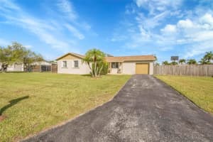 15811 SW 284th St, Homestead, FL 33033, Sold 04/03/25