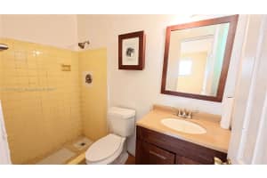 18341 NW 39th Ct, Miami Gardens, FL 33055, Sold 04/23/25