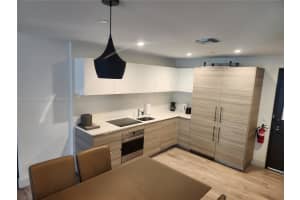 777 S Ocean Dr, Hollywood, FL 33019, Sold 03/27/25