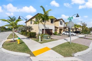 4735 Caspian Way, Davie, FL 33314, Sold 04/22/25