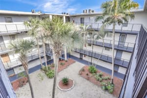 2860 Somerset Dr, Lauderdale Lakes, FL 33311, Sold 05/08/25