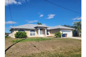 3108 10th Street W, Lehigh Acres