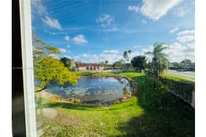 8886 SW 3rd St, Pembroke Pines, FL 33025, Sold 05/30/25