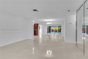 617 NE 2nd Pl, Dania Beach, FL 33004, - MLS#A11737733