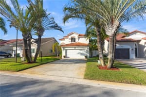 5331 NW 189th St, Miami Gardens, FL 33055, Sold 04/01/25