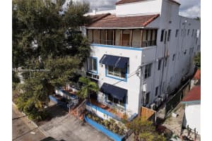 1021 NW 3rd St, Miami, FL 33128, Sold 04/01/25