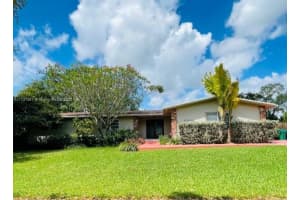 17500 Sw 89th Ct Palmetto Bay, FL 33157 - Off Market