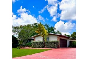 17500 Sw 89th Ct Palmetto Bay, FL 33157 - Off Market