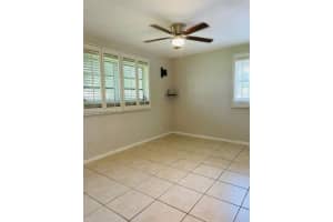 17500 Sw 89th Ct Palmetto Bay, FL 33157 - Off Market