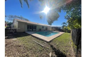 7630 Sw 94th Ave Miami, FL 33173 - MLS#A11737869