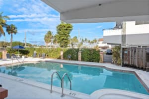 222 Sw 1st St H-6, Pompano Beach