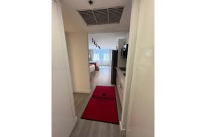 19201 Collins Ave, Sunny Isles Beach, FL 33160, Sold 06/06/25