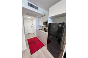 19201 Collins Ave, Sunny Isles Beach, FL 33160, Sold 06/06/25