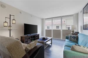 3232 SW 22nd Terrace # 301, Miami, FL 33145, - MLS#A11737972