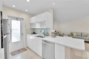 2340 NE 9th St APT 209, Fort Lauderdale, FL 33304, - MLS#A11737994