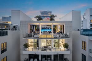 125 Ocean Dr, Miami Beach, FL 33139, Sold 03/11/25