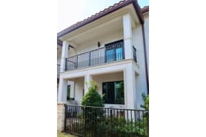 4760 NW 83rd Pkwy, Doral, FL 33166, Sold 09/04/25